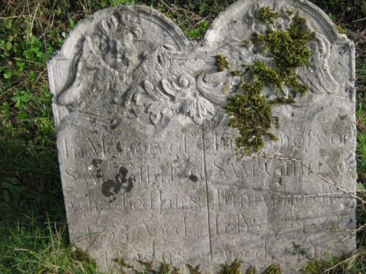 024Grave stone (640x480)