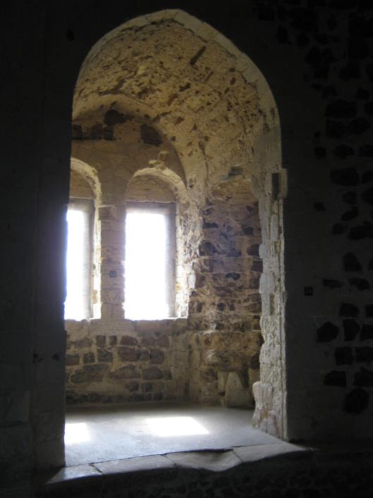 032Window alcove