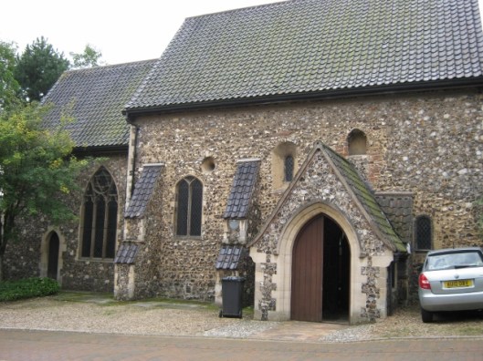013St Julian's church (640x480)