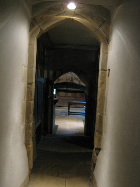 060Passage (480x640)