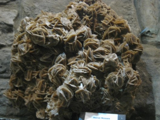 135Sand roses (640x480)