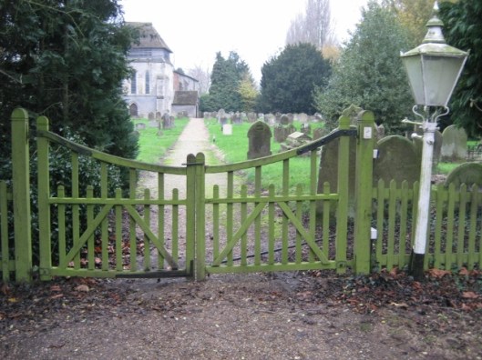 009Church gate (640x480)