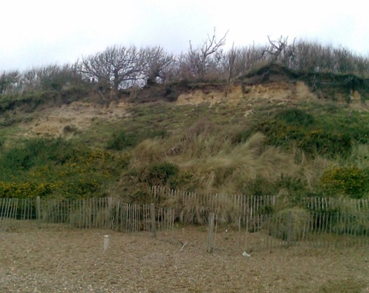 004Dunwich beach (2) (640x507)