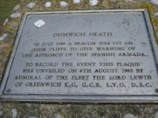 043Plaque on cliff top (640x480)