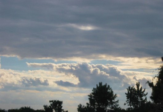 050Clouds (640x441)