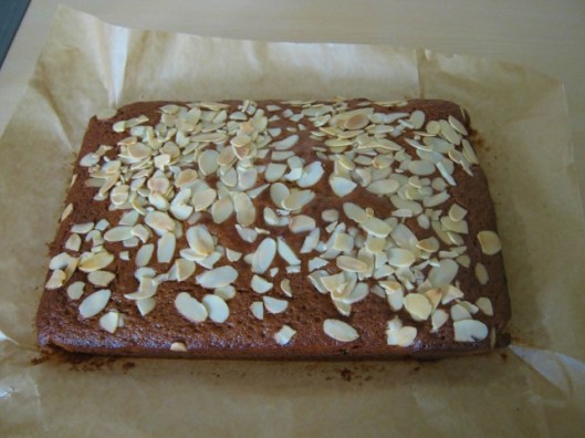 IMG_4541Honey cake (640x480)