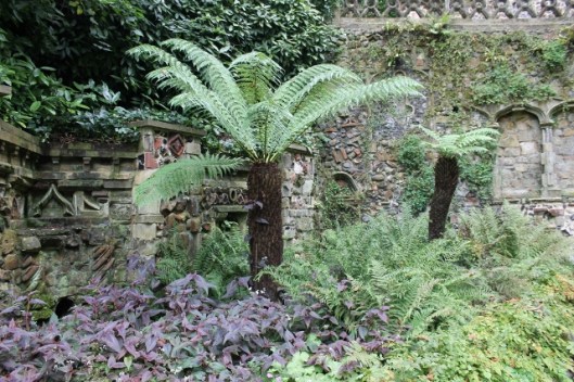 052 (640x427)Plantation Garden