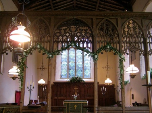 IMG_4895Rood screen (640x479)