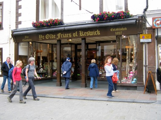 IMG_5042Chocolate shop in Keswick (640x480)