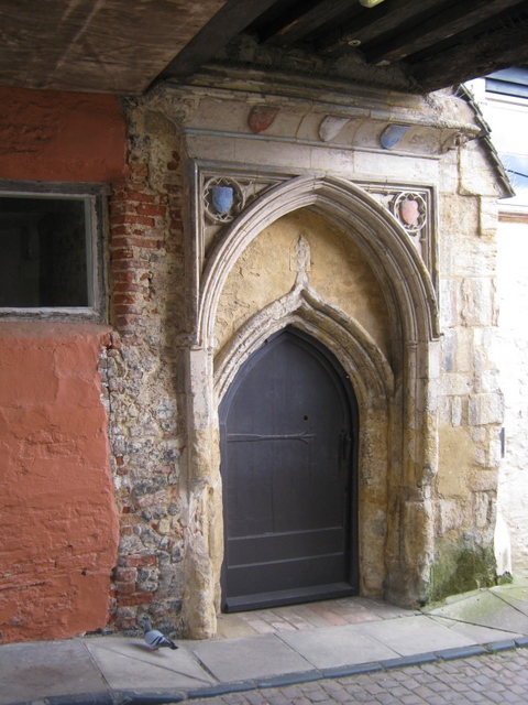 IMG_4496Side door of Dragon Hall