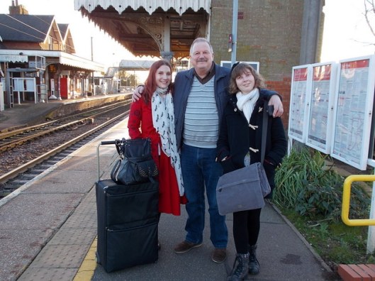 DSCN0106At Diss station