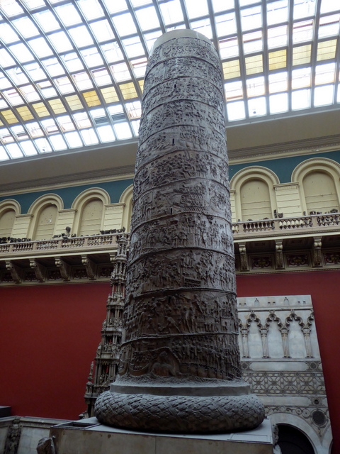 Trajan's column - lower