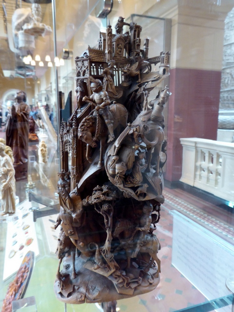 p1000255german-medieval-carving