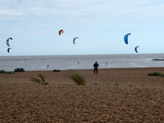 p1000712kite-surfers